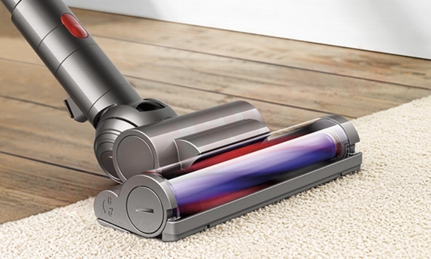 Photo 4 of 215706-01 : Dyson Cinetic Big Ball Multi-Floor Canister Vacuum