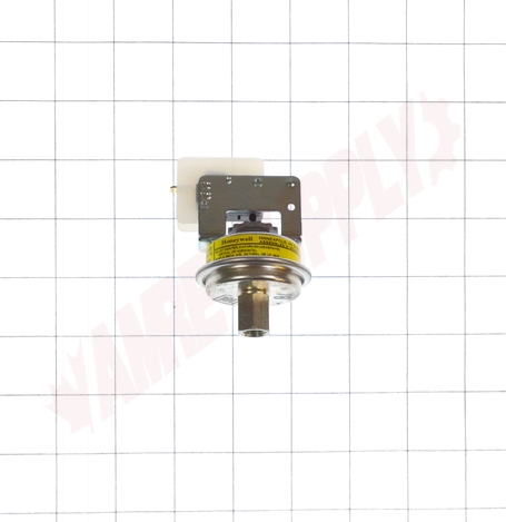 Photo 11 of HK02LB008 : CARRIER PRESSURE SWITCH