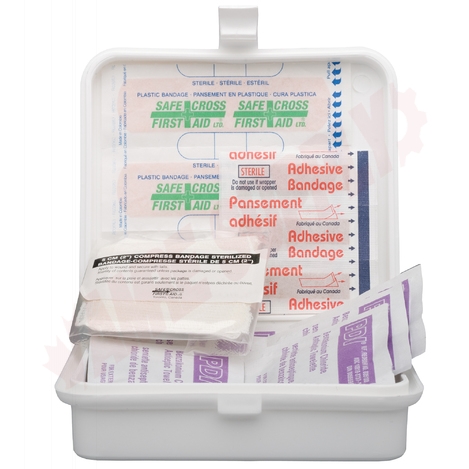 Photo 1 of 50006 : Safe Cross Plastic First Aid Kit, 10 Unit, British Columbia Regulations