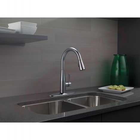 Photo 3 of 9113-AR-DST : Delta Essa Single Handle Pull-Down Kitchen Faucet, Chrome