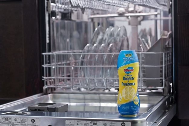 Photo 4 of DM0628N : Glisten Dishwasher Detergent Booster and Freshener, 28oz