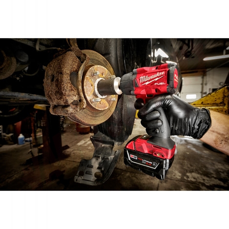 Photo 6 of 2962-20 : Milwaukee M18 FUEL™ 1/2 Mid-Torque Impact Wrench w/ Friction Ring Bare Tool